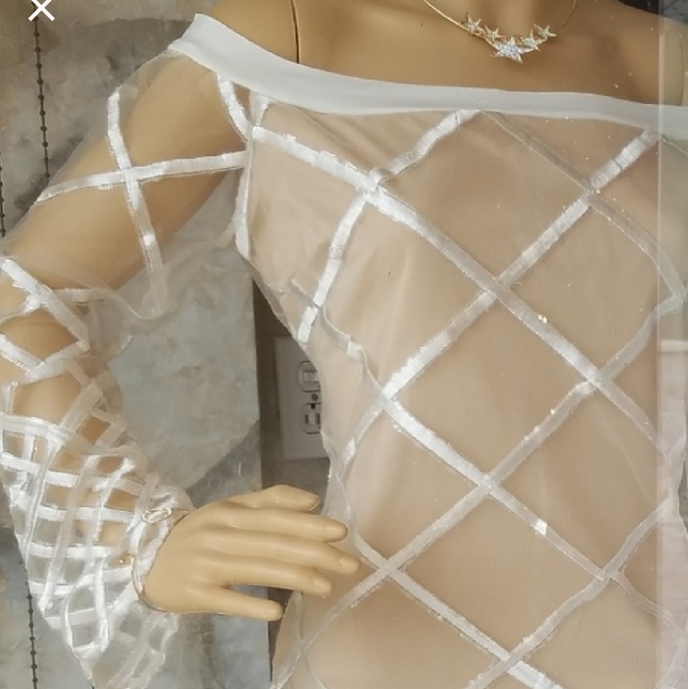 White nude and sequin illusion off the shoulder - Picture 7 of 14
